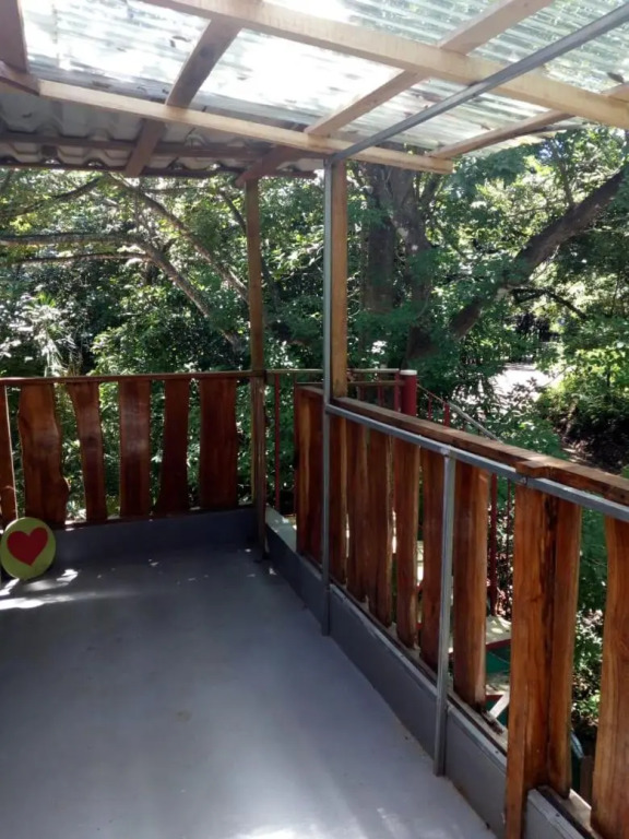 1 Bedroom G-Land Burnt Toast Surfcamp