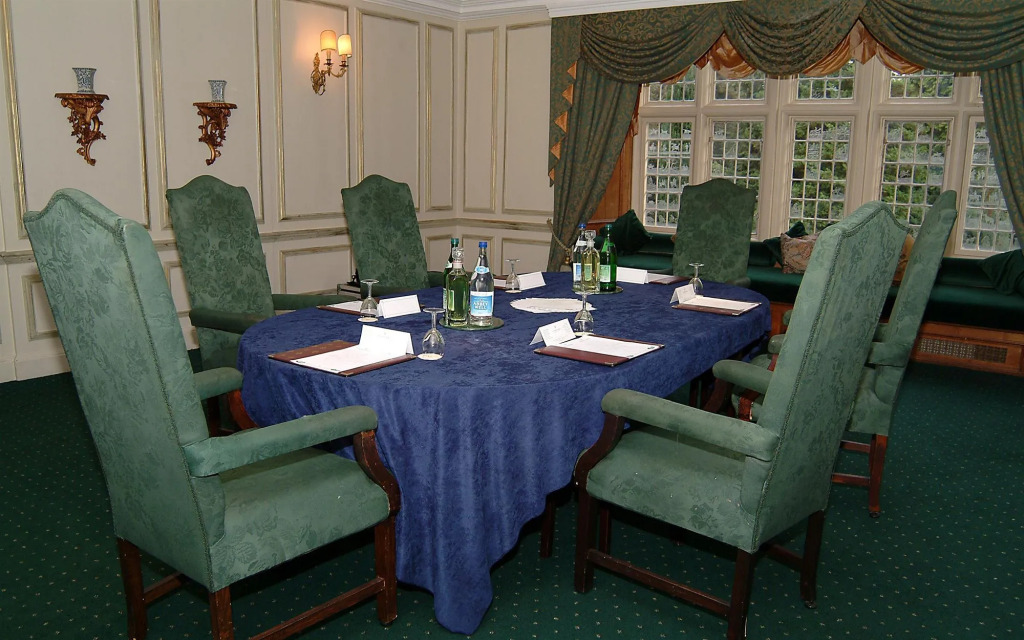 Coombe Abbey Hotel