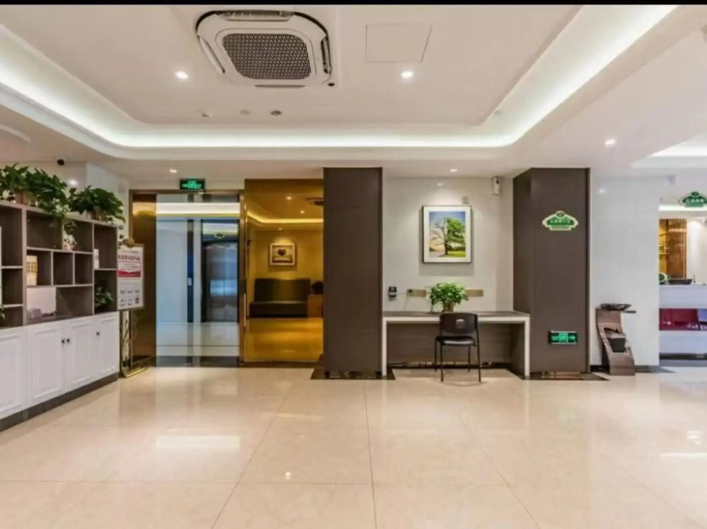 Vienna 3 Best Hotel (Jinan West Railway Station Medical Center)