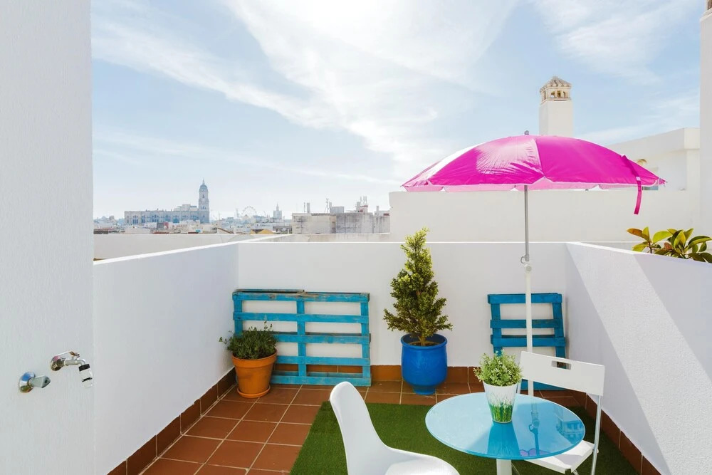Studio in Málaga, With Wonderful City View, Furnished Terrace and Wifi