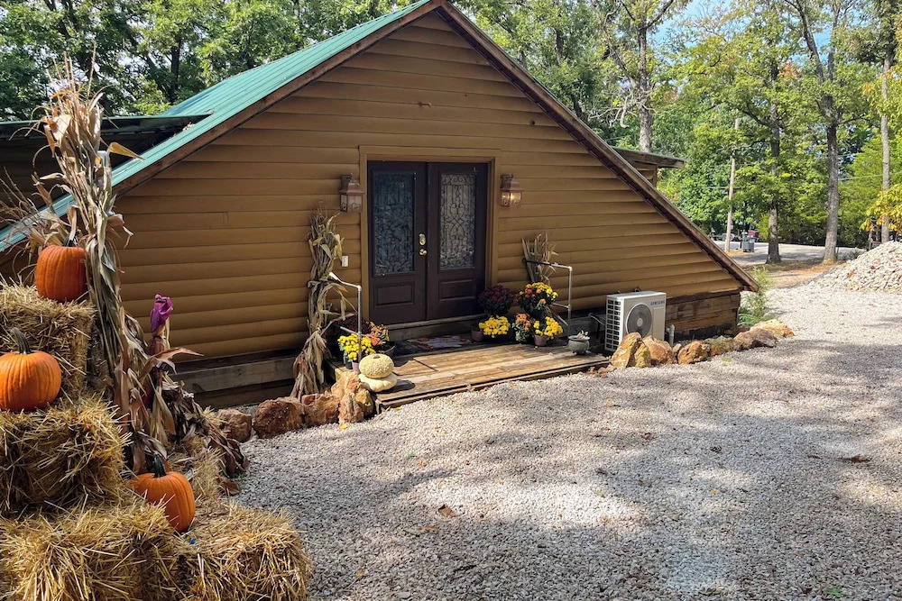 Nearby Trails: 1BR Apartment w/ W & D