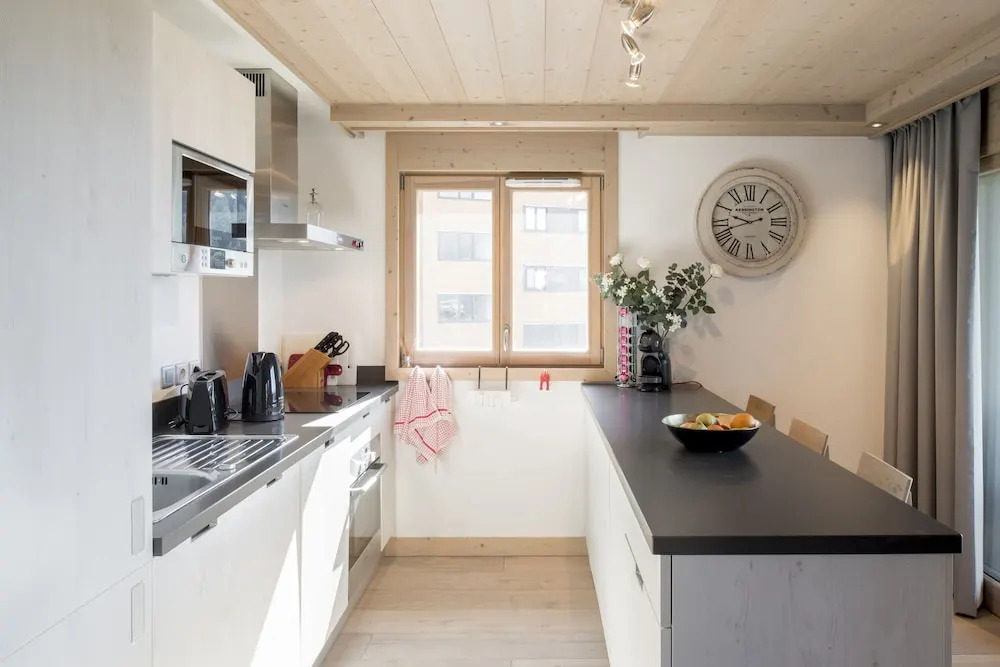 Aspen Lodge by Alpine Resorts