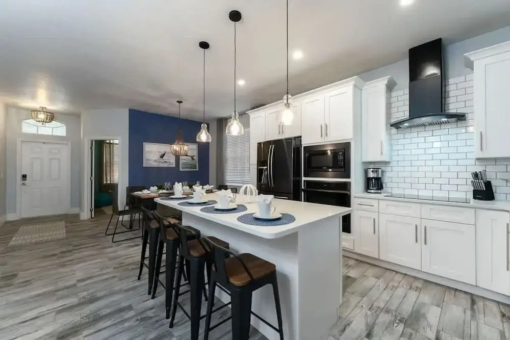 Wildlife Themed Villa 4 Bd Pool Near Disney home