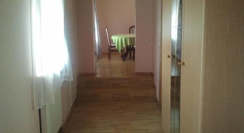 Žemyn upe