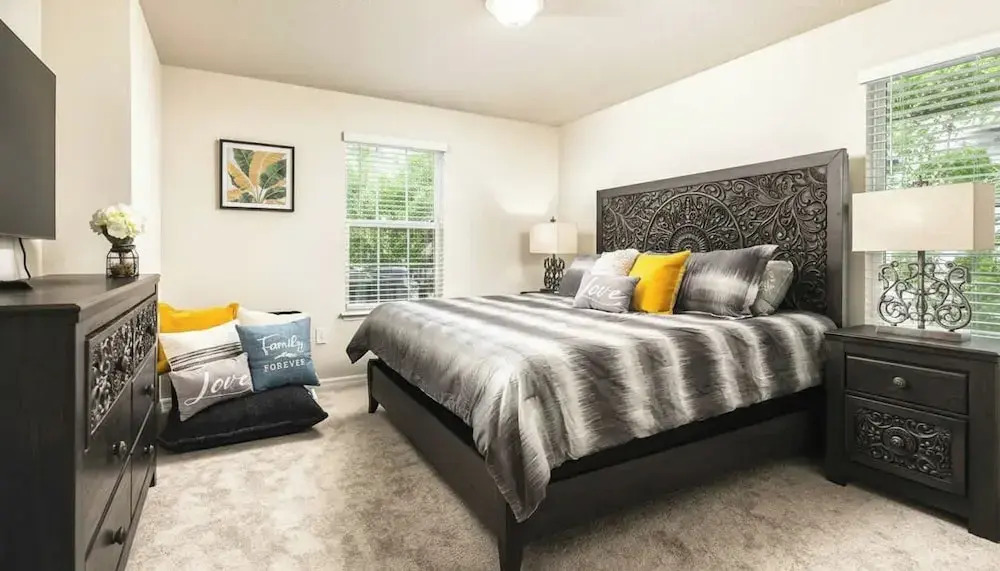 7BR Serene Home Close to Disney, Private Pool, Spa