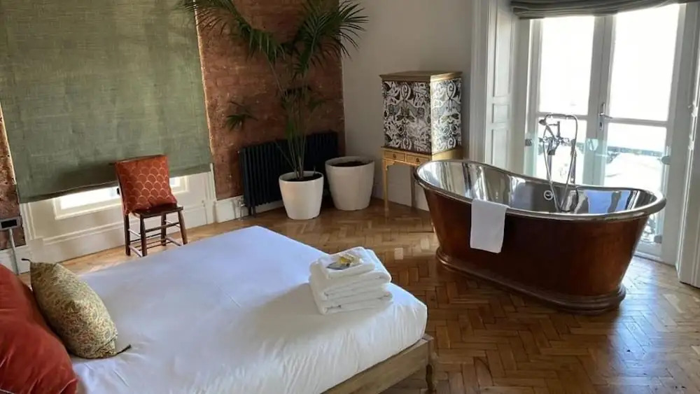 The Palm