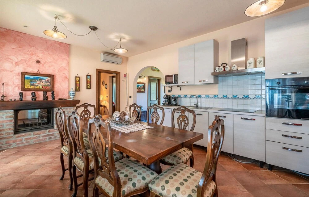 Amazing Home in San Miniato With 4 Bedrooms, Wifi and Outdoor Swimming Pool