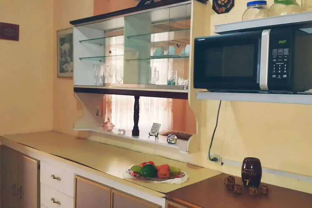 Spacious Apartment near Mall