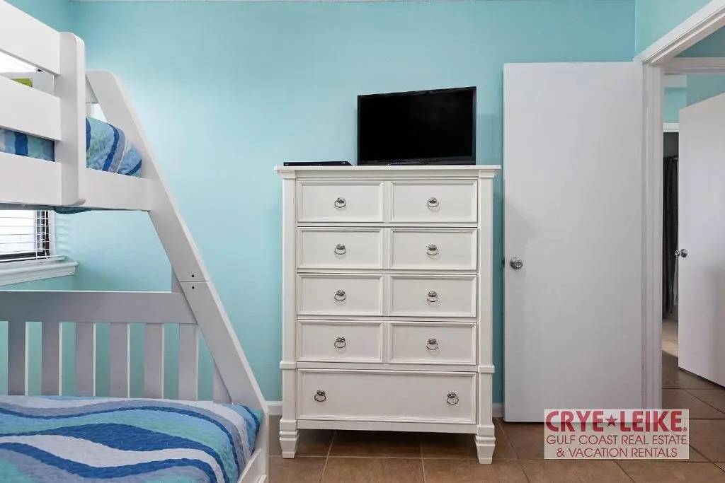 Sea Breeze #305 by Southern Vacation Rentals