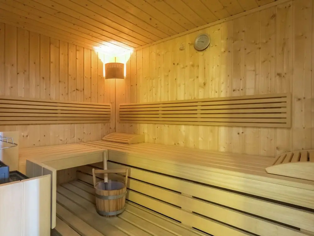 Lavish Chalet in Mauterndorf with Sauna & Hot Tub