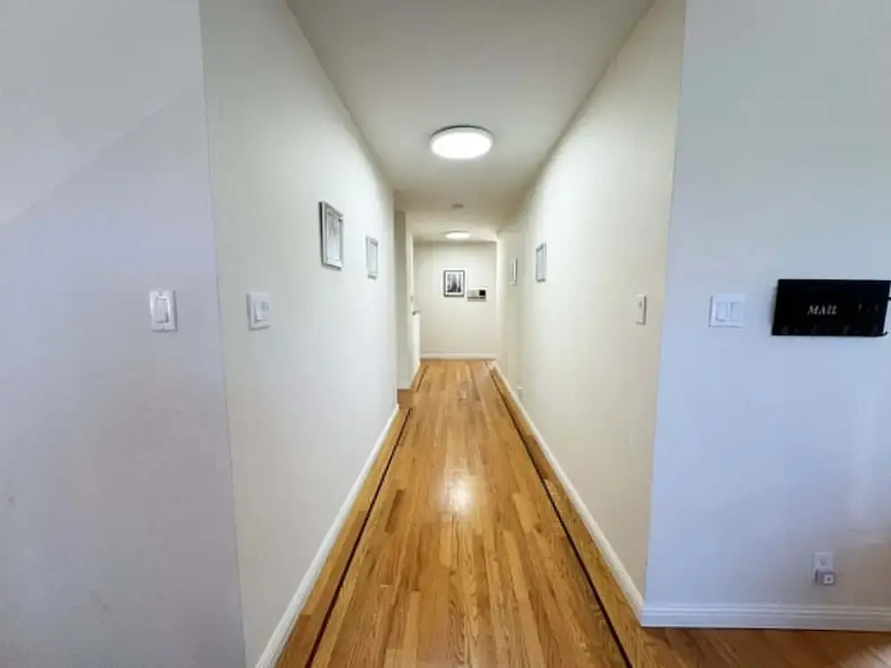 South SF Spacious Entire Unit With 3brs 3bth on 2F