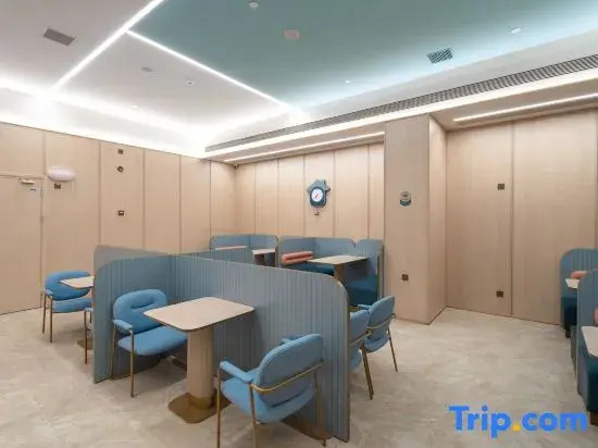Hanting Hotel (Xuzhou China University of Mining and Technology, Qiligou Metro Station)