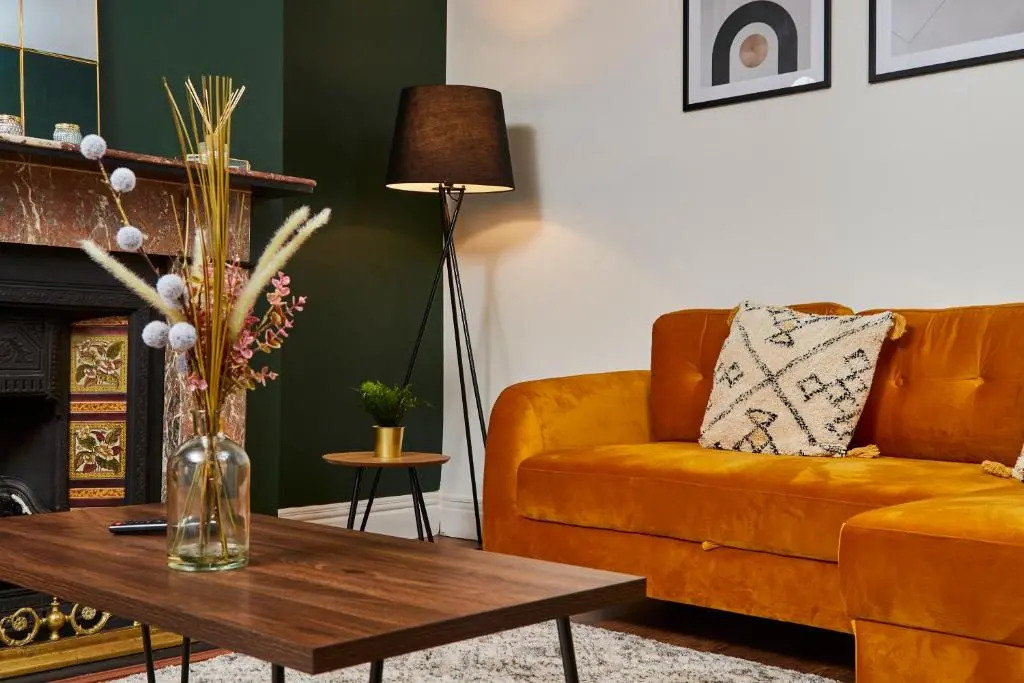 Stylish 2 Bedroom Flat - Close To Newcastle City Centre