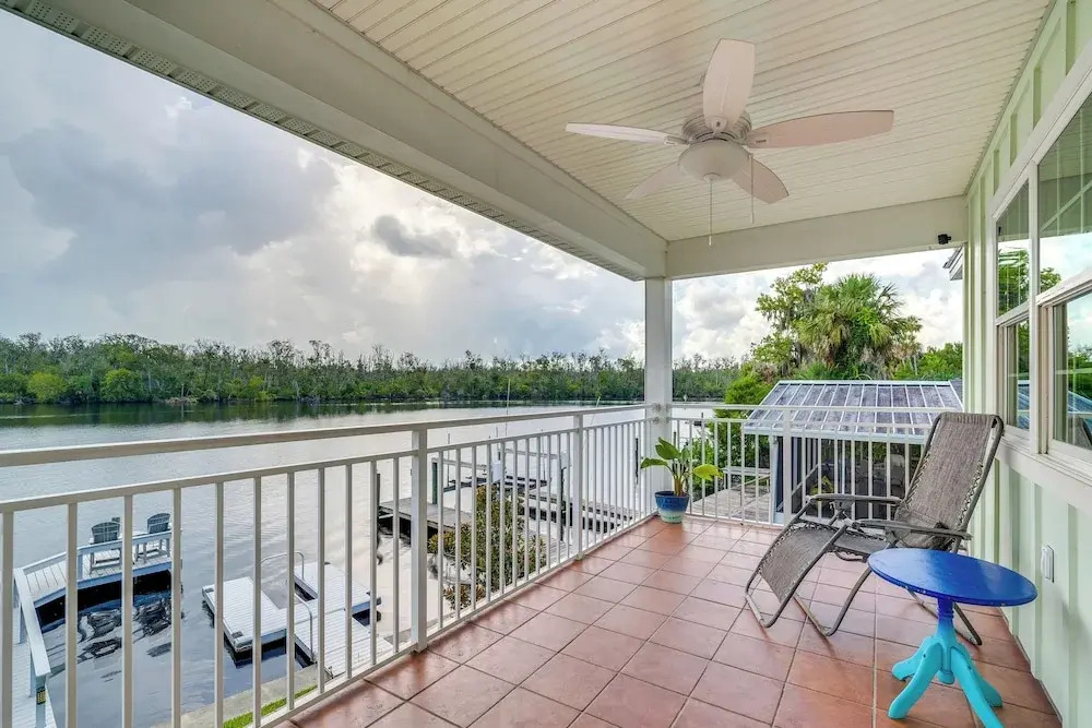 Private Dock & Water Views! Homosassa Retreat