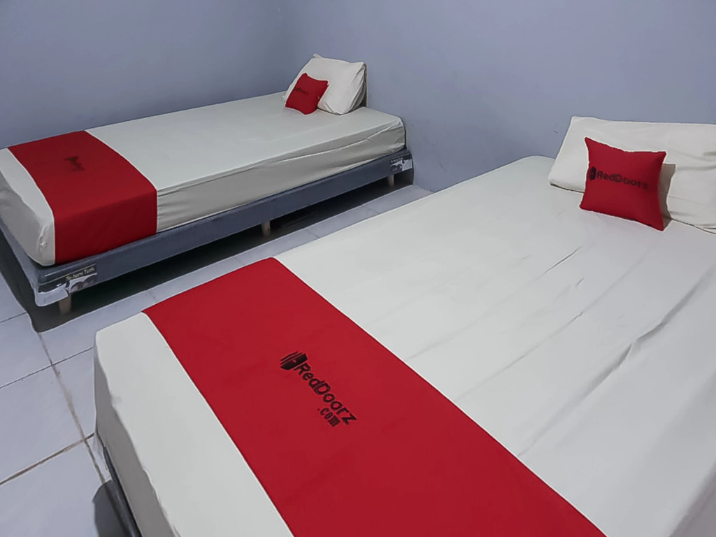 RedDoorz @ Jalan Pangeran Tirtayasa Lampung 2