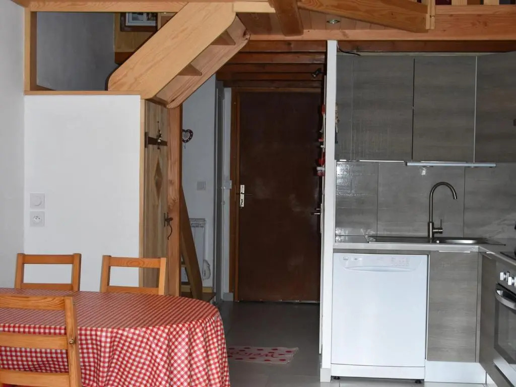 Appartement Champagny-en-Vanoise, 2 pièces, 4 personnes - FR-1-464-17