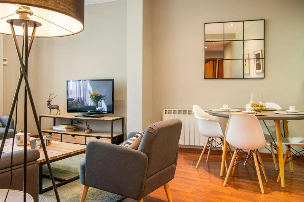 Up Rooms Banyoles