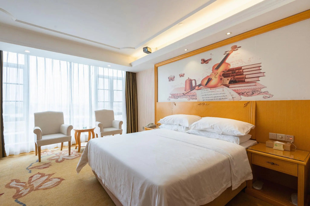 Vienna Hotel (Guangzhou Nansha Lanhe Store)