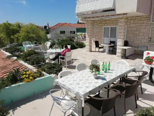 Apartment Vranjes