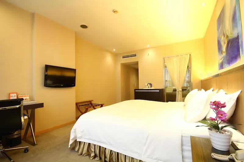 Tulip Inn Mareka City Chengdu