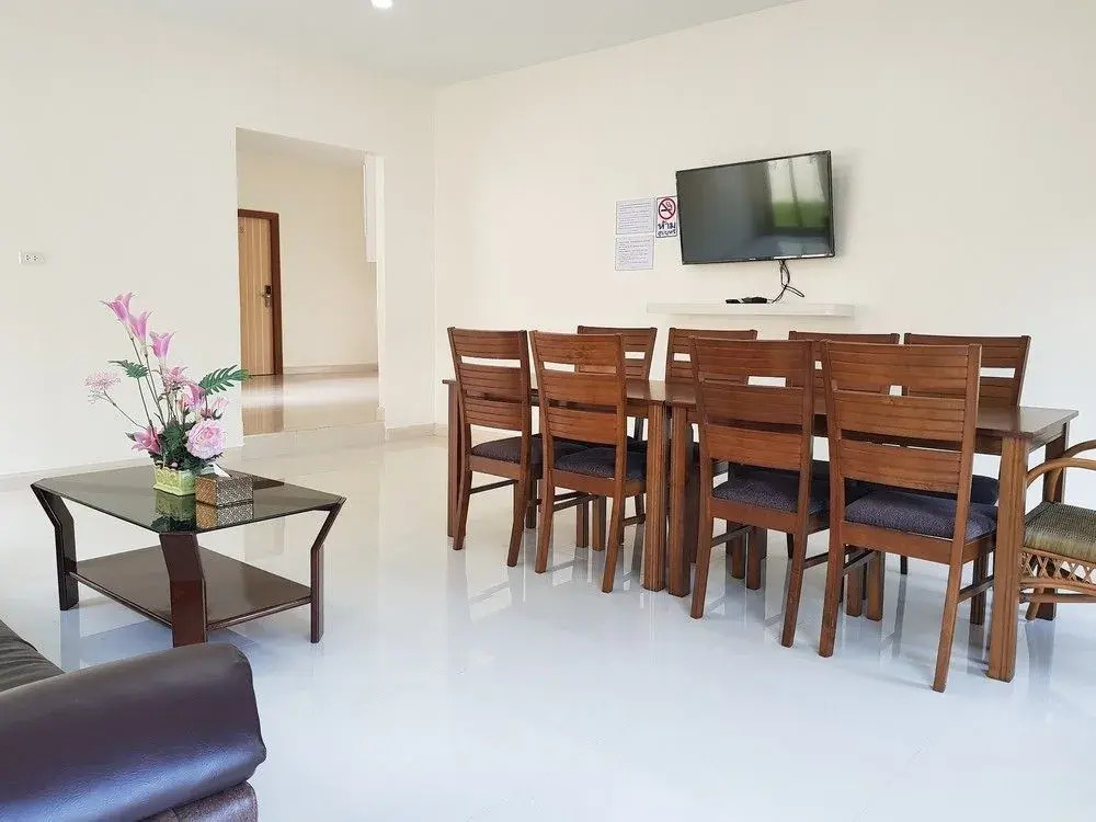 TY Holiday Resort