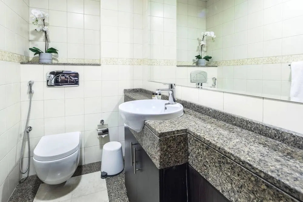 Classy & Ravishing 1BR w/ Enchanting Marina Views!