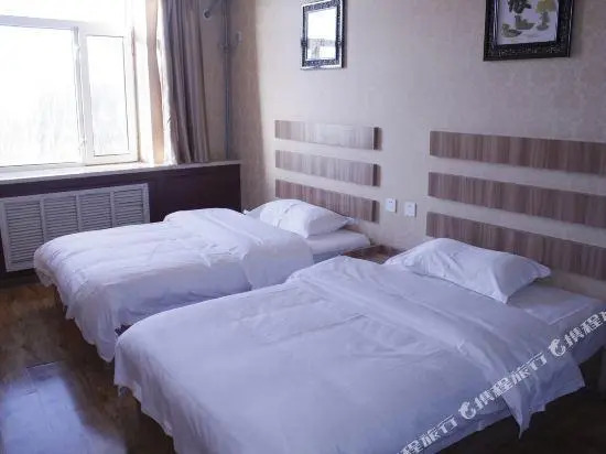 Licheng Sunshina Business Hotel