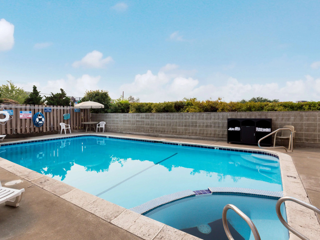 Red Lion Inn & Suites Grants Pass