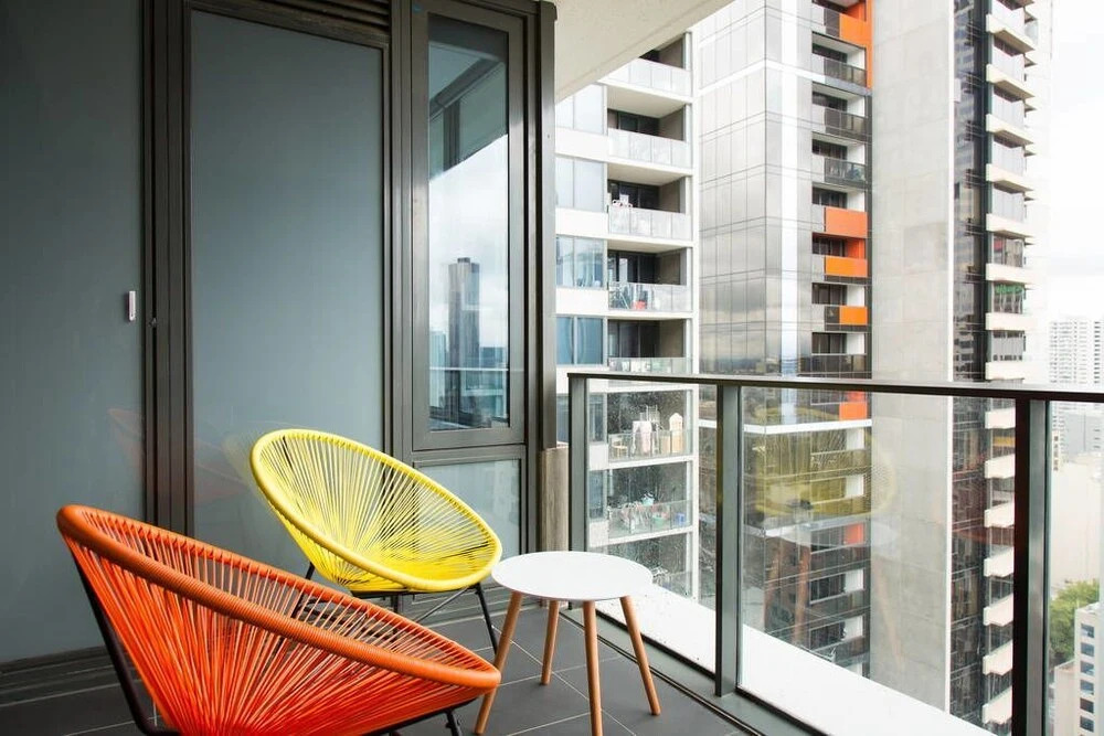 Luxury Two Bed Apt Swimming Pool