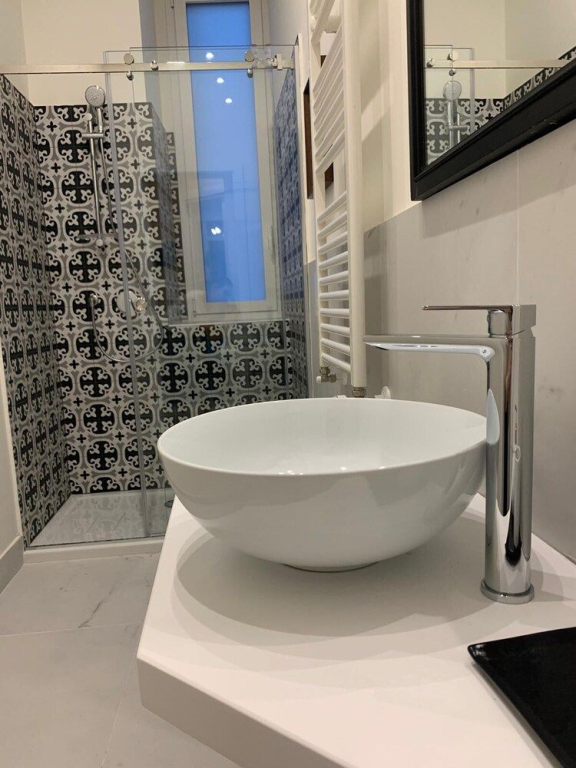 Lex Suites