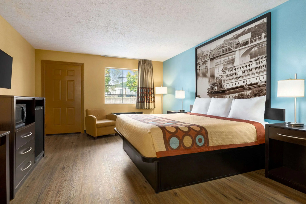 Super 8 by Wyndham Whites Creek/ Nashville NW Area