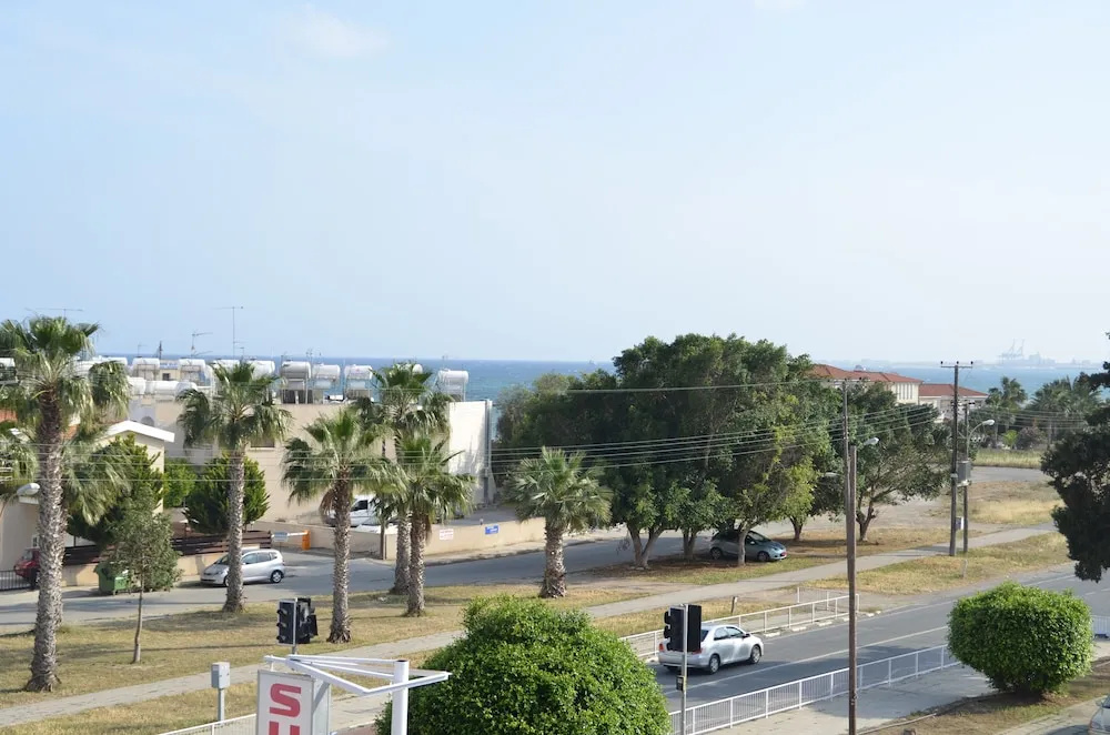 Sea Apartments