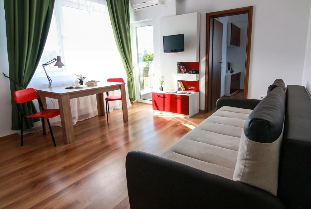 Rotara Apartments