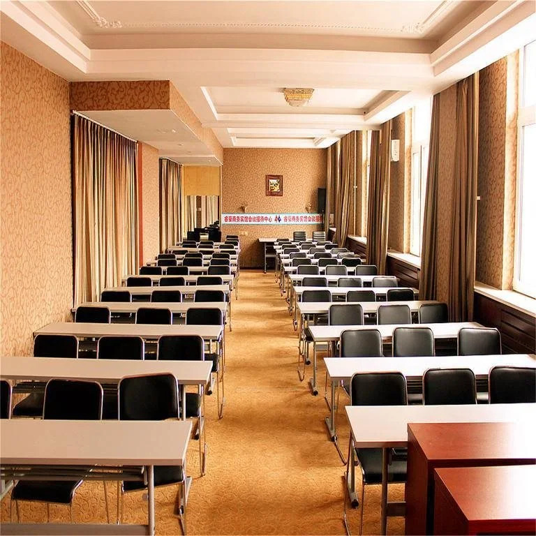 Chifeng Ruihao Business Hotel