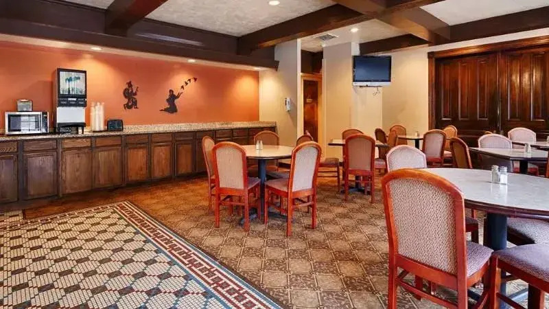 Best Western Plus Lawton Hotel & Convention Center