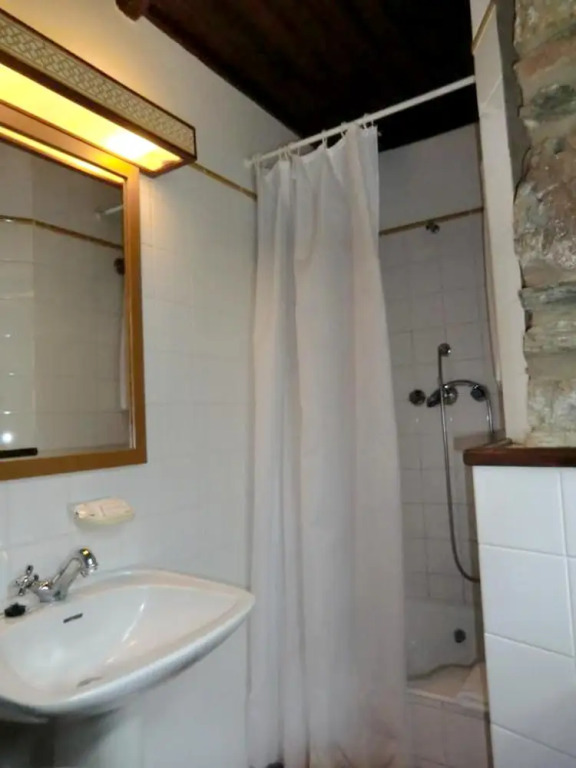 House With 2 Bedrooms in Torre de Moncorvo, With Wonderful Mountain Vi