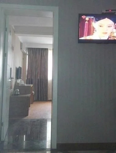 Chengdu Xiangping Business Hotel