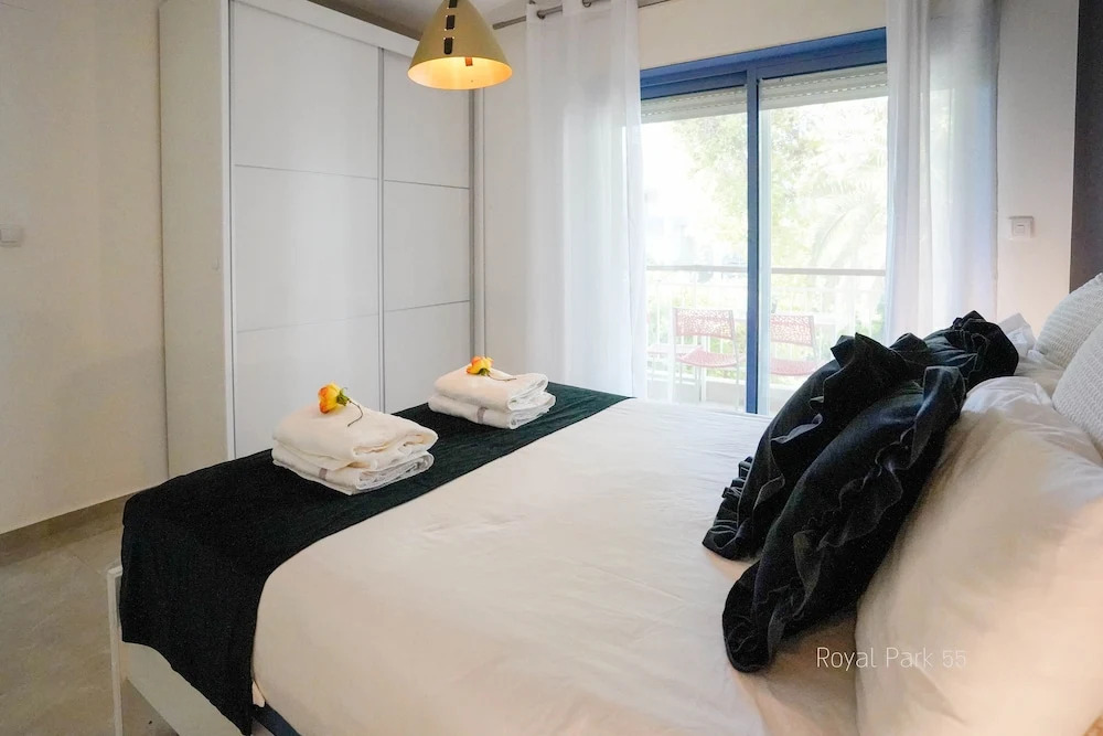 YalaRent Royal Park Resort Complex Apartments