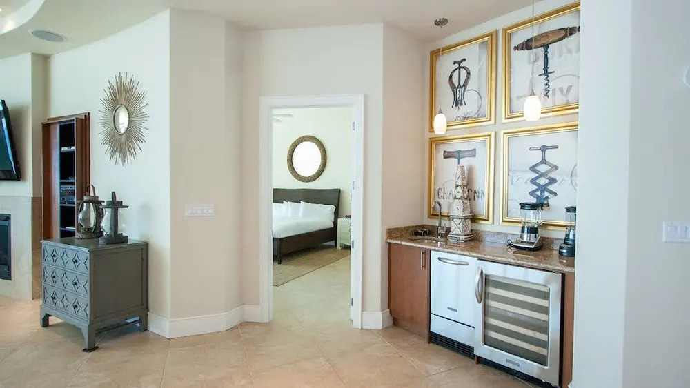Spacious Penthouse on the Gulf - Unit Tpd2302