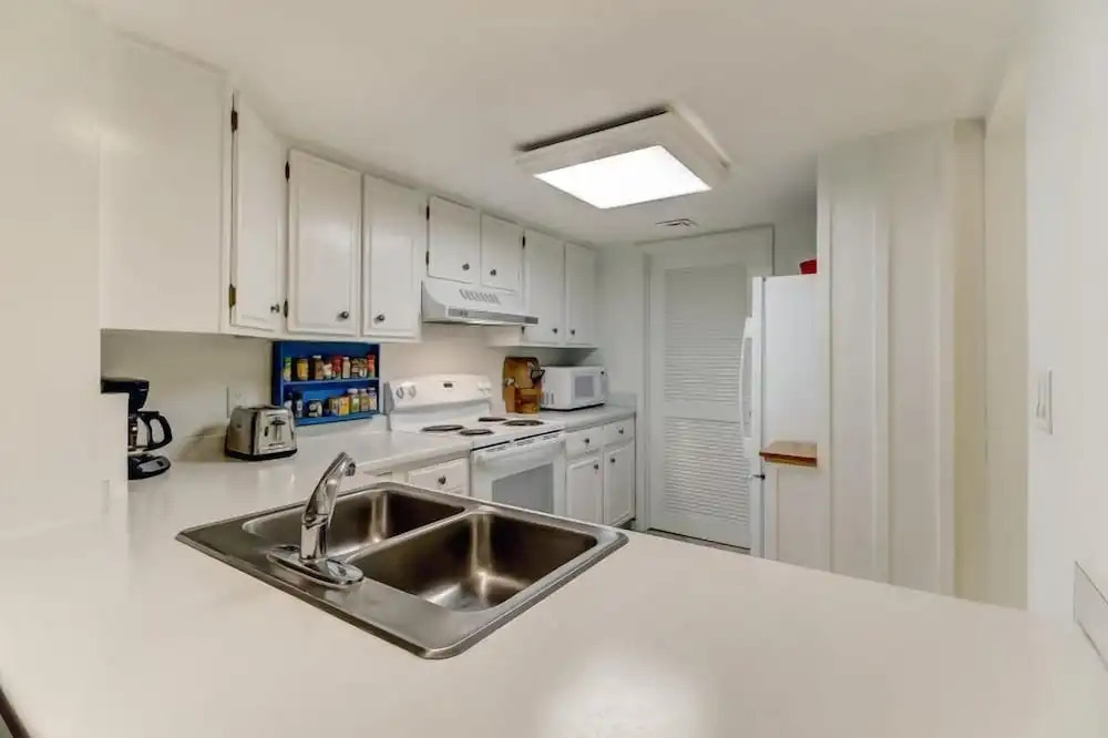2110-beachwood
