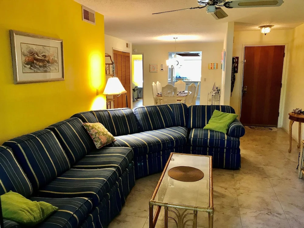 Sea Woods 2bdrm Condo 148