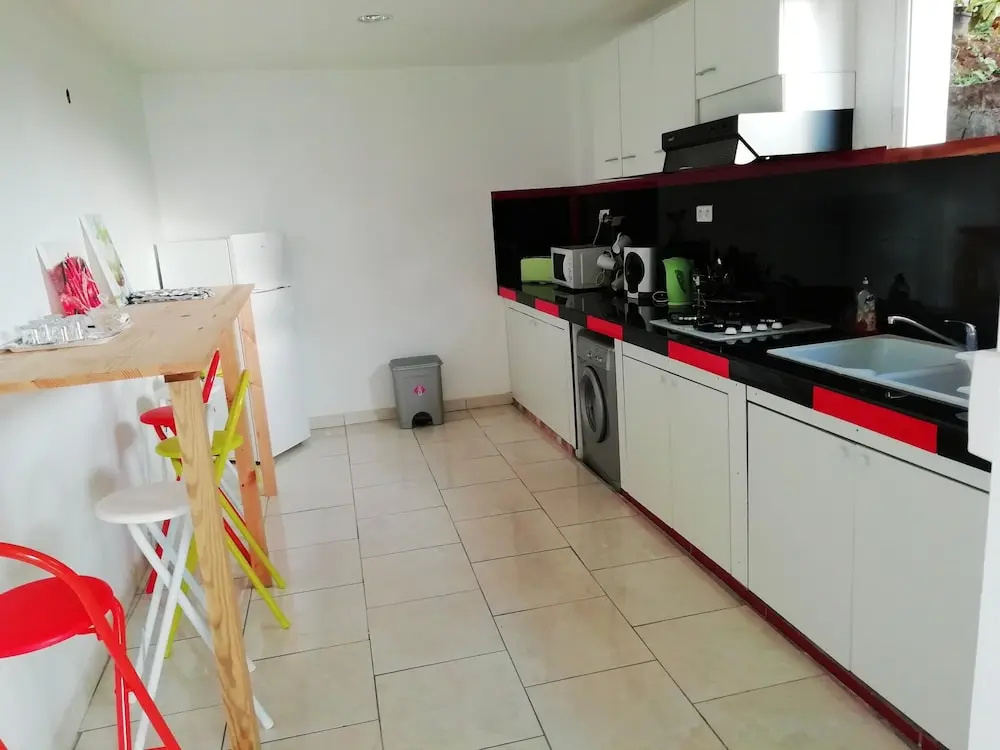 Apartment with 3 Bedrooms in Vieux Habitants, with Wonderful Sea View, Furnished Balcony And Wifi - 14 Km From the Beach