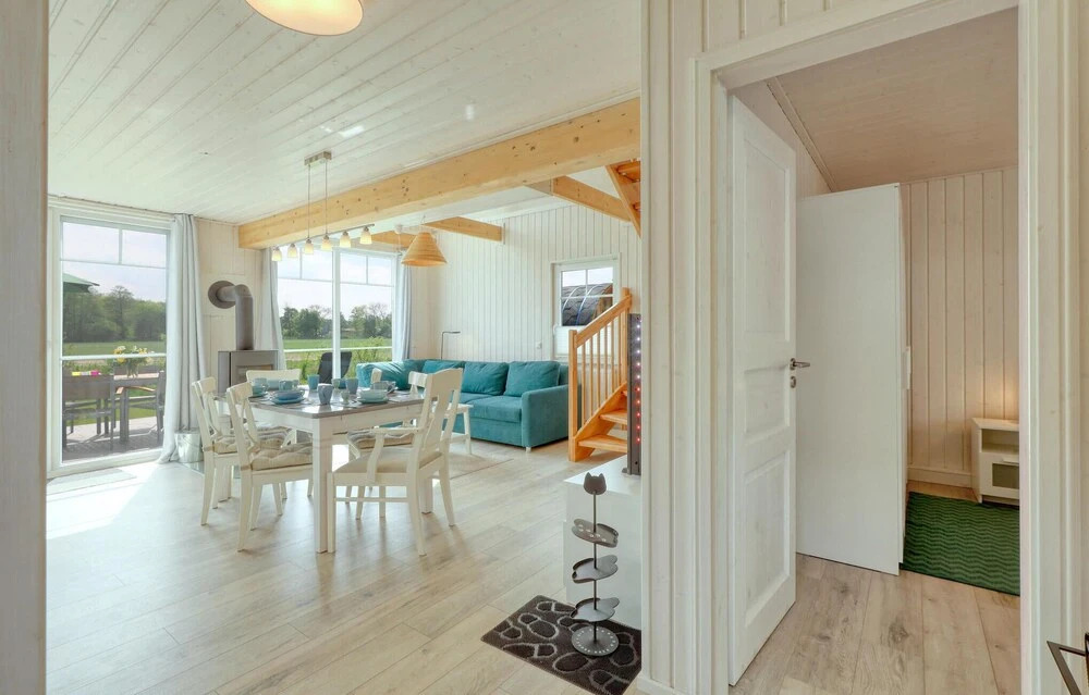 Awesome Home In Zerpenschleuse