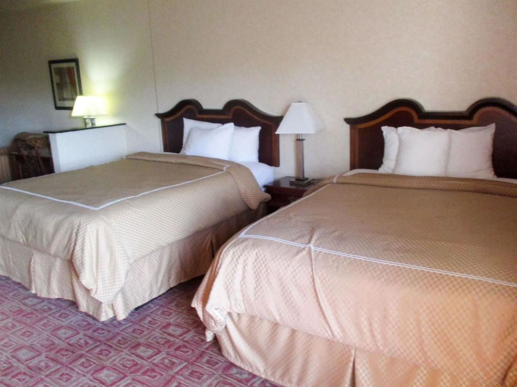 Budgetel Inns & Suites - Atlanta Galleria Stadium
