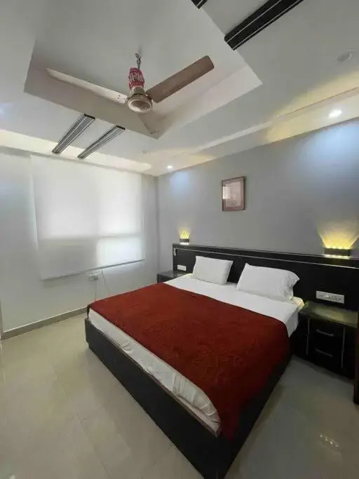 Cozy & Comfy 3 bedroom apt in Gwalior