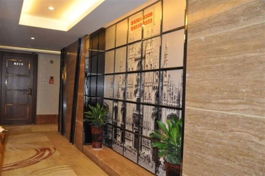 Yiwu Ruifeng Hotel