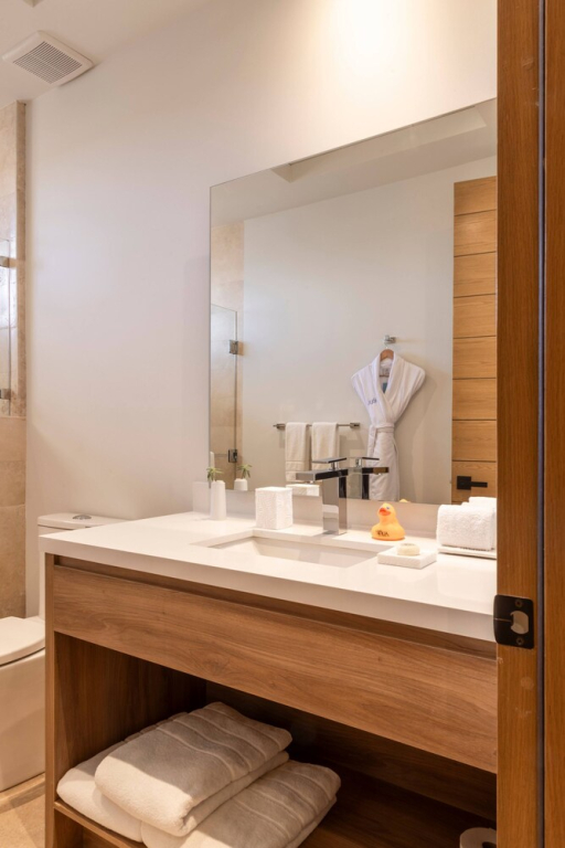 Live Aqua Private Residences La Paz