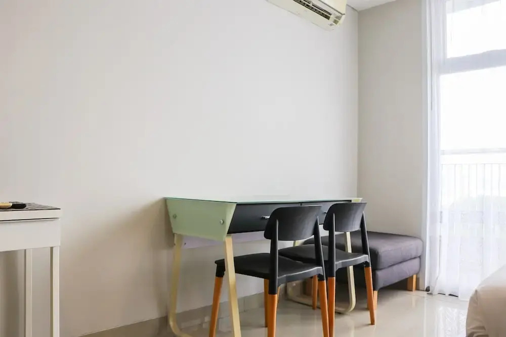 Spacious And Strategic Studio Apartment At Dago Suites
