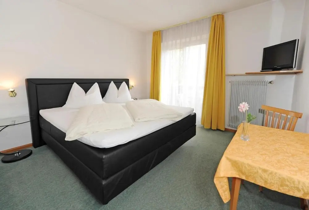 Hotel Pension Schweitzer