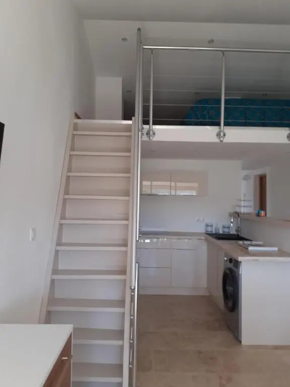 Port Grimaud T2 50 M A Pieds Plage